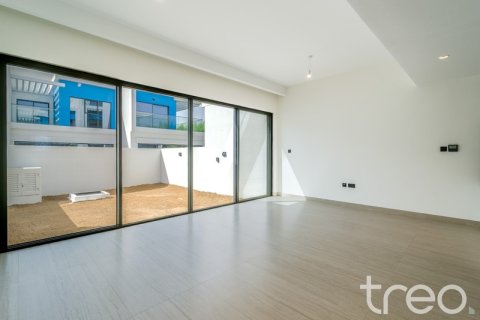3 bedrooms Townhouse in Damac Lagoons, UAE No. 186689 25