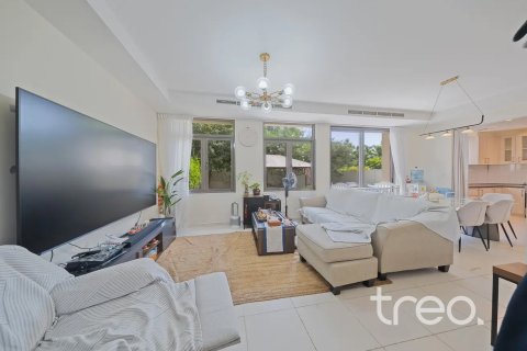 3 bedrooms Townhouse in Mira Oasis 2, UAE No. 188072 4