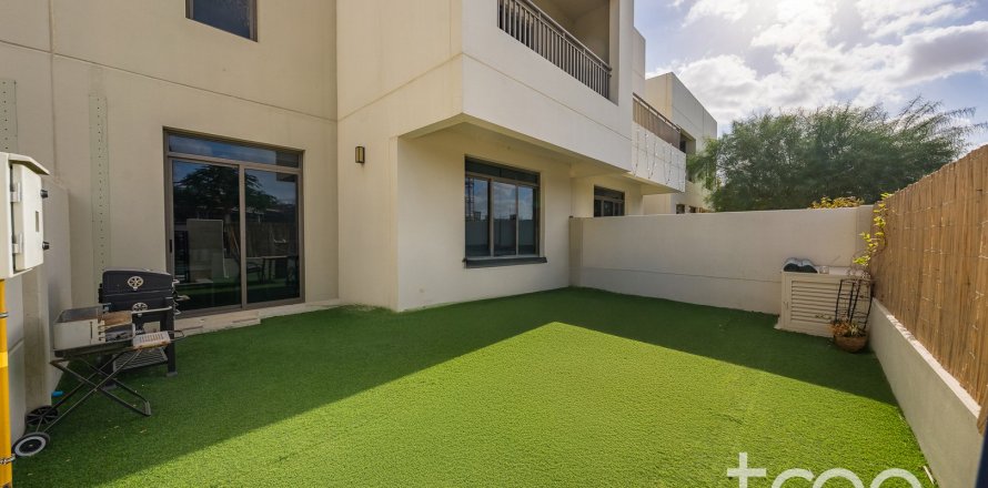 Townhouse de 3 dormitorios en Naseem Townhouses, UAE No. 188068