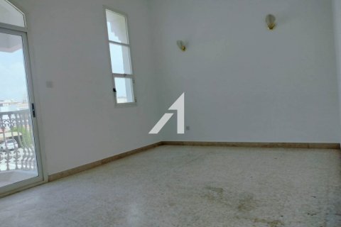 Villa de 4 dormitorios  No. 124791 8