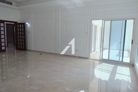 Villa de 4 dormitorios  No. 124791 7