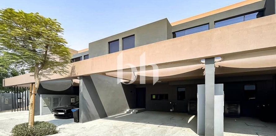 Townhouse de 2 dormitorios  No. 113230