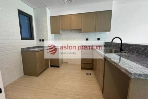 Townhouse de 5 dormitorios en Damac Lagoons, UAE No. 148048 6