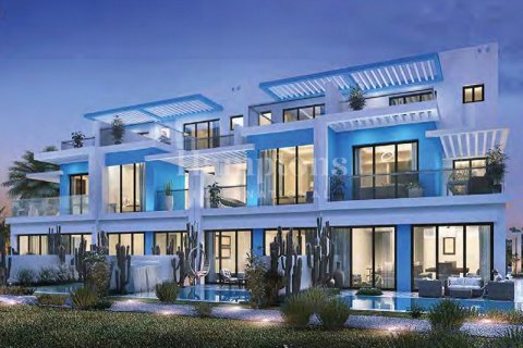 Townhouse de 4 dormitorios No. 118819 9