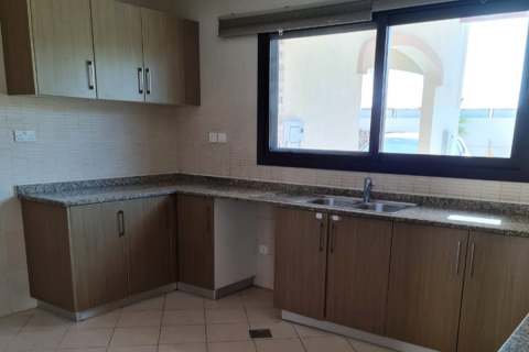 Commercial property de 3 dormitorios en Al Salam Street, UAE No. 79919 6