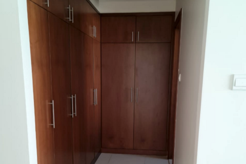Commercial property de 3 dormitorios en Al Salam Street, UAE No. 79919 10