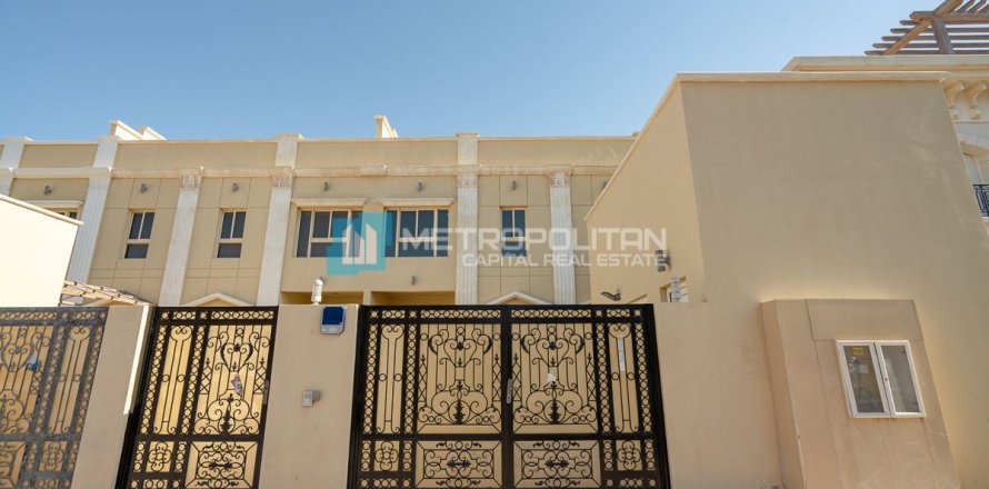 Commercial property de 4 dormitorios en Al Nahyan Camp, UAE No. 79905