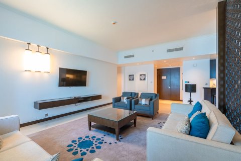 Apartment de 3 dormitorios en The Marina, UAE No. 79918 5
