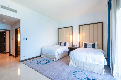 Apartment de 3 dormitorios en The Marina, UAE No. 79918 24