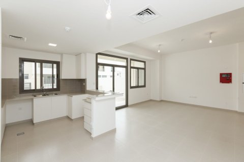 Таунхаус с 3 спальнями в Naseem Townhouses, ОАЭ №168526 10