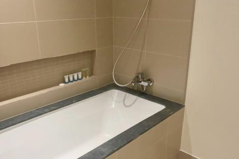 2 غرف نوم شقة في 52-42 (FIFTY TWO FORTY TWO TOWER) دبي, الإمارات العربية المتحدة رقم 97680 20