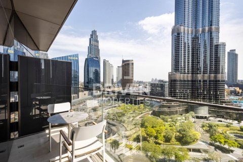 Apartment de 3 dormitorios en The Address Residences Dubai Opera, UAE No. 206715