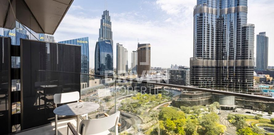 Apartment de 3 dormitorios en The Address Residences Dubai Opera, UAE No. 206715