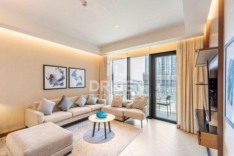 Apartment de 3 dormitorios en The Address Residences Dubai Opera, UAE No. 206715 6