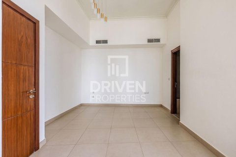 2 bedrooms Apartment in Burj Vista, UAE No. 206717 11
