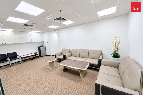 67.4m² Office in Business Bay, UAE No. 208013