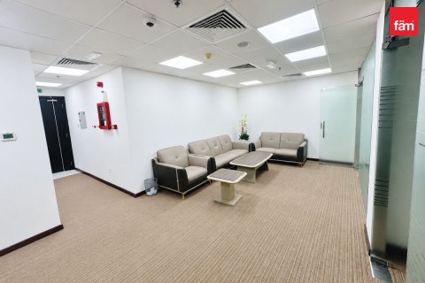 67.4m² Office in Business Bay, UAE No. 208013 3