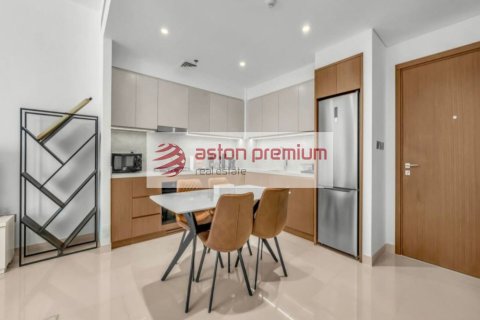Квартира с 1 спальней в EMAAR Beachfront, ОАЭ №208015 5