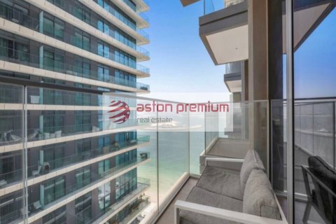 Квартира с 1 спальней в EMAAR Beachfront, ОАЭ №208015