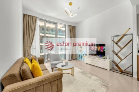 Квартира с 1 спальней в EMAAR Beachfront, ОАЭ №208015 3