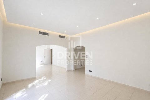 3 غرف نوم فيلا في Meadows, الإمارات العربية المتحدة رقم 204771 6