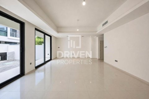 4 غرف نوم فيلا في دبي, الإمارات العربية المتحدة رقم 204776 3