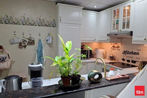 2 bedrooms Apartment in Dubai, UAE No. 169988 4
