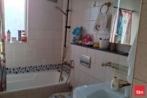 2 bedrooms Apartment in Dubai, UAE No. 169988 13