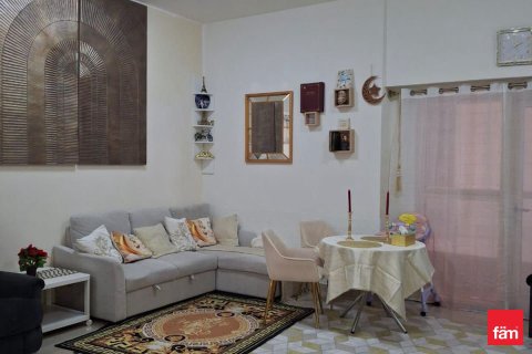 2 bedrooms Apartment in Dubai, UAE No. 169988
