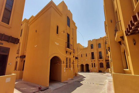 4 غرف نوم فيلا في Eastern Road, الإمارات العربية المتحدة رقم 89953 4