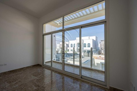 5 غرفة نوم  فيلا في أبو ظبي, الإمارات العربية المتحدة رقم 89966 19