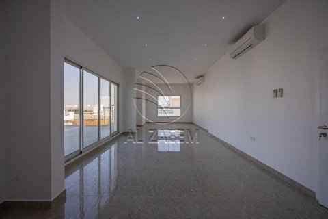 5 غرفة نوم  فيلا في أبو ظبي, الإمارات العربية المتحدة رقم 89963 25