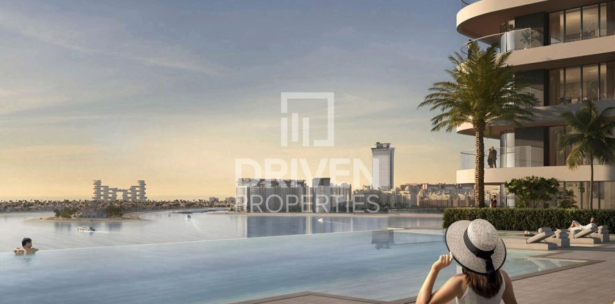1 bedroom Apartment in EMAAR Beachfront, UAE No. 138249