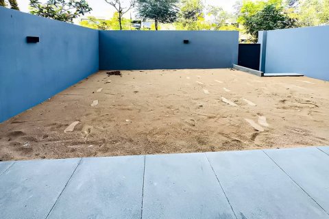 3 bedrooms Townhouse  No. 113008 28