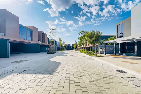 3 bedrooms Townhouse  No. 113008 8