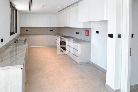 3 غرف نوم فيلا في أبو ظبي, الإمارات العربية المتحدة رقم 63084 4