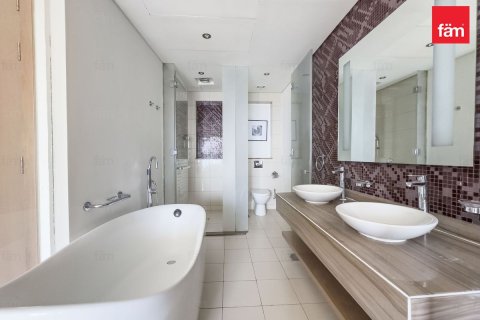Apartment de 3 dormitorios en Business Bay, UAE No. 140248 13