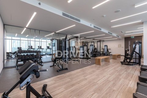 Квартира с 3 спальнями в EMAAR Beachfront, ОАЭ №192682 15