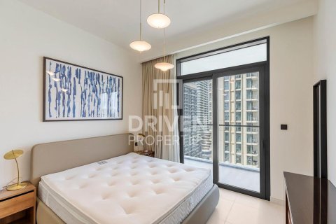 Квартира с 1 спальней в EMAAR Beachfront, ОАЭ №192683 7