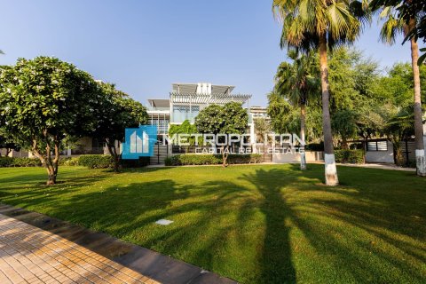 Вилла с 5 спальнями  №126422 38