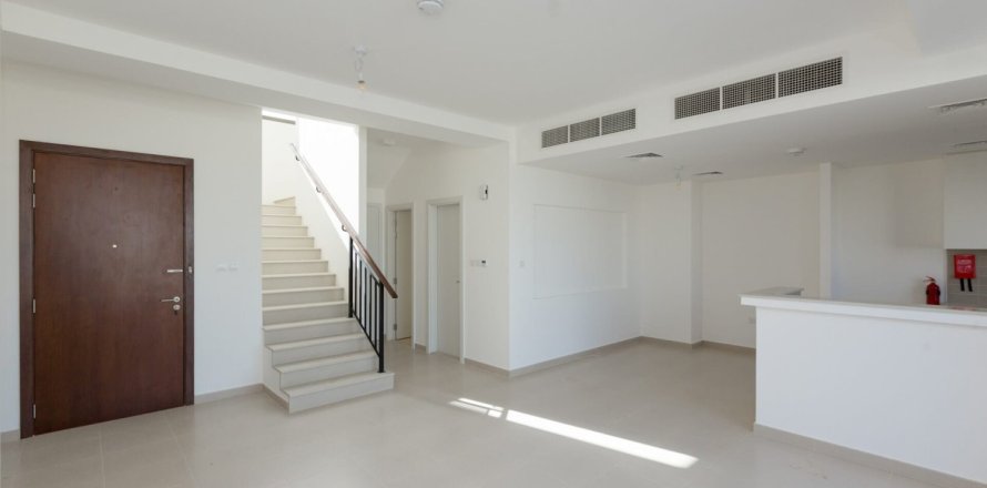 Townhouse de 3 dormitorios en Noor Townhouses, UAE No. 162786