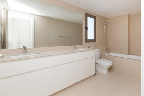 Townhouse de 3 dormitorios en Noor Townhouses, UAE No. 162786 4