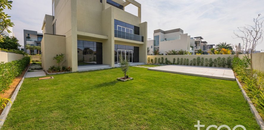 6 bedrooms Villa in Jumeirah Park, UAE No. 173793