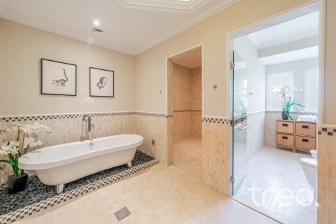 Villa de 5 dormitorios en Arabian Ranches, UAE No. 173789 27
