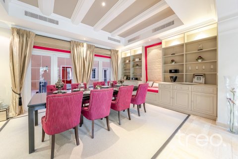 Villa de 5 dormitorios en Arabian Ranches, UAE No. 173789 10