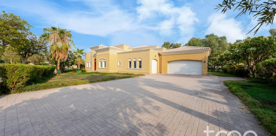 Villa de 5 dormitorios en Arabian Ranches, UAE No. 173789