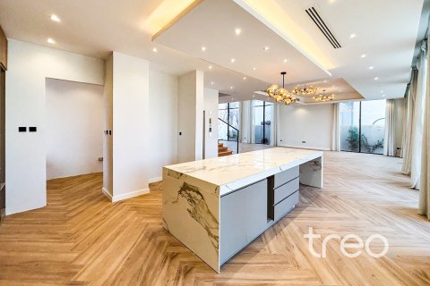 7 غرفة نوم فيلا في Jumeirah Park, الإمارات العربية المتحدة رقم 173791 9