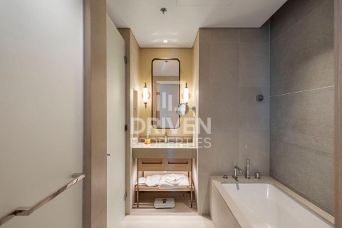 Квартира с 2 спальнями в Vida Residences Dubai Mall, ОАЭ №193604 7