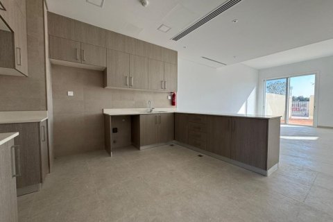 2 bedrooms Townhouse in Ras Al Khaimah, UAE No. 183653 15