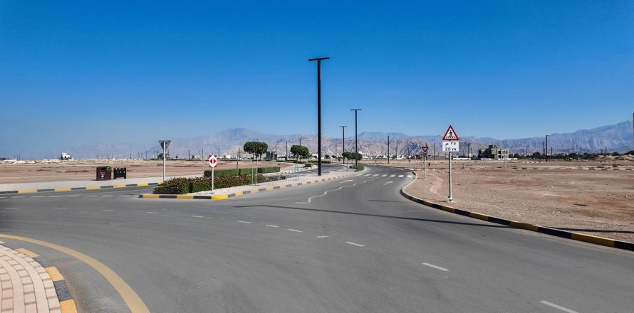 Земельный участок 929м²  №123888